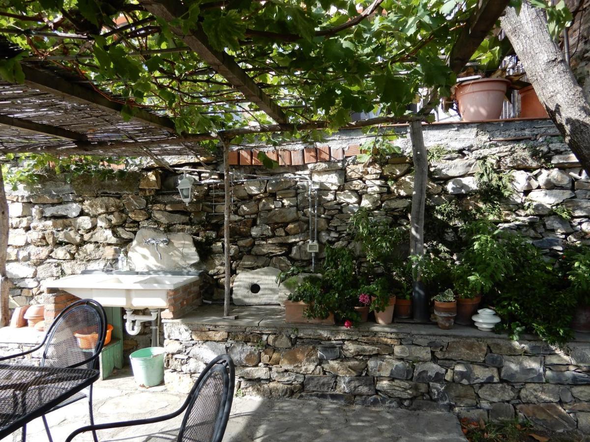 Casa Alberto Vasia 外观 照片