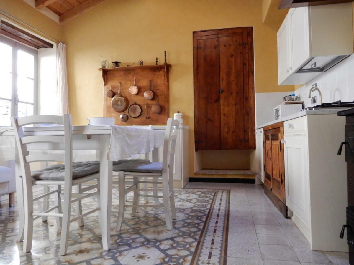 Casa Alberto Vasia 外观 照片